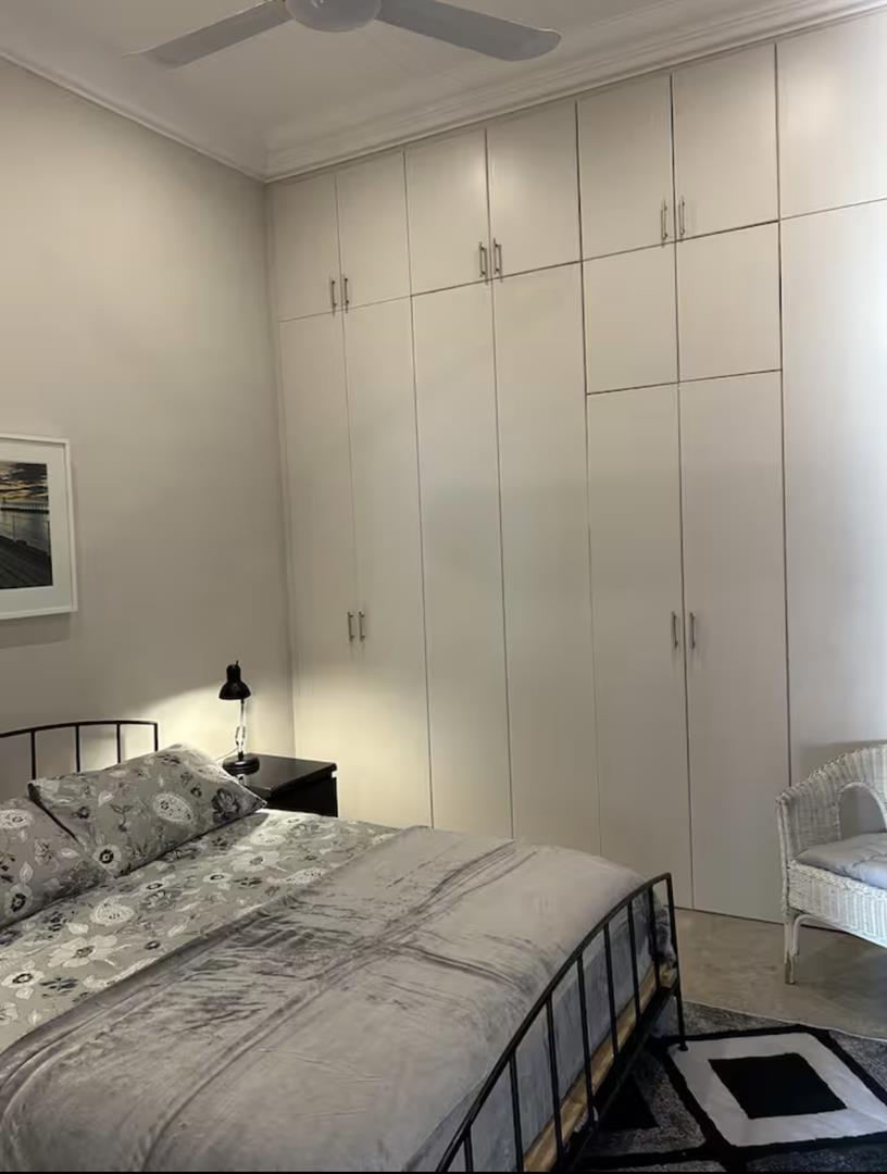 To Let 1 Bedroom Property for Rent in Woodstock Western Cape